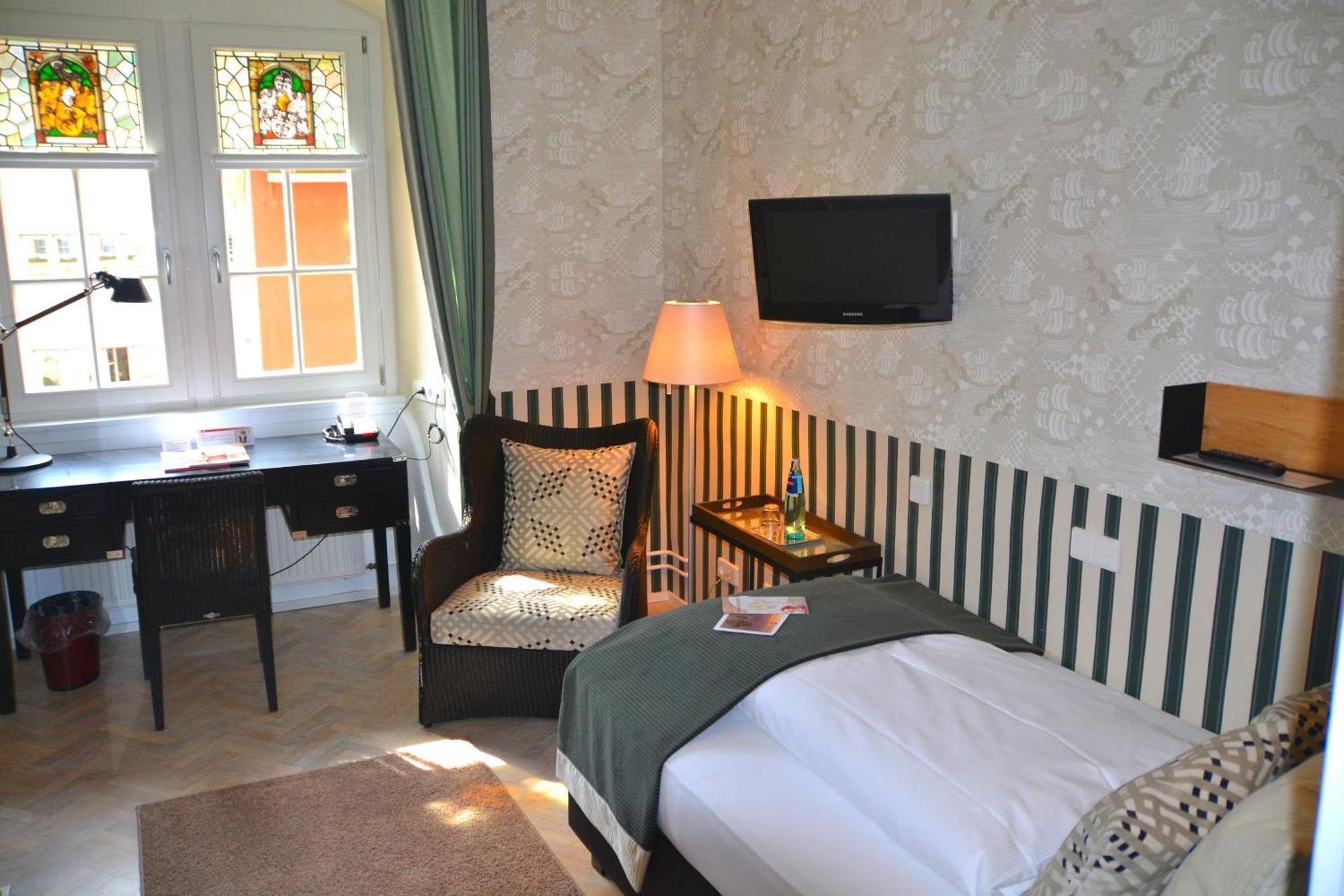 Romantik Hotel Barbarossa Констанц Екстер'єр фото